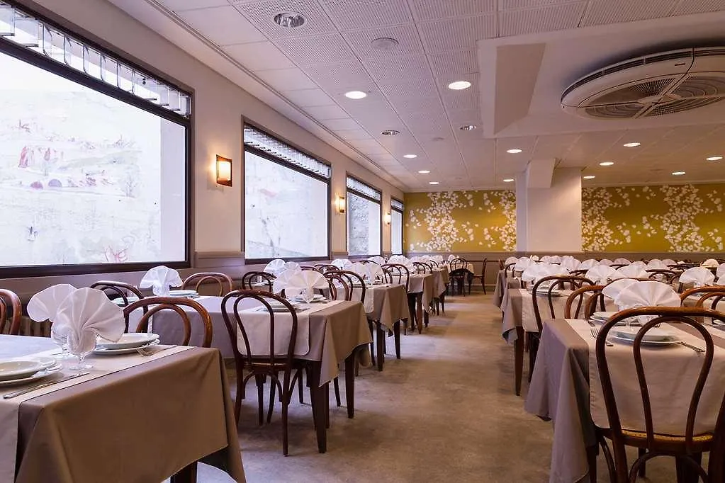 The Originals City, Hotel Astoria Vatican, Lourdes France