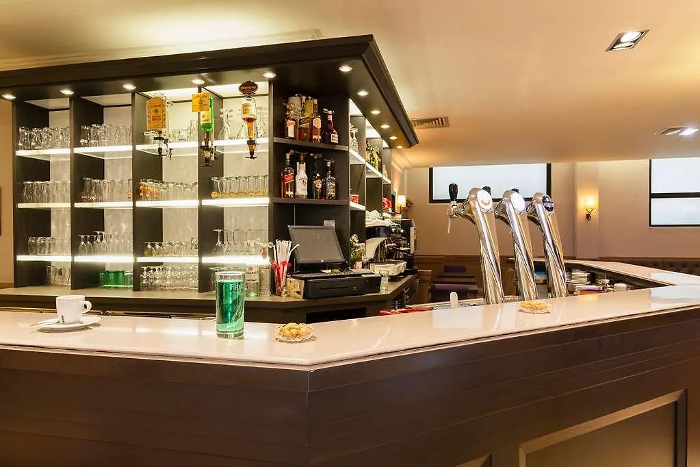 The Originals City, Hotel Astoria Vatican, Lourdes