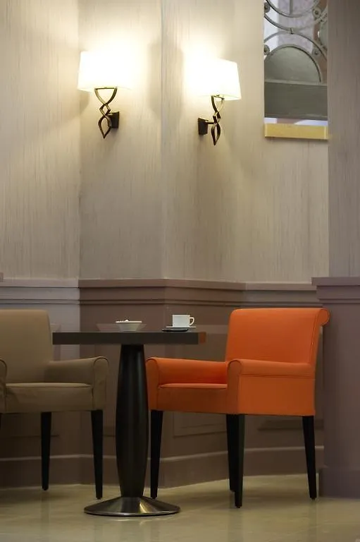 The Originals City, Hotel Astoria Vatican, Lourdes