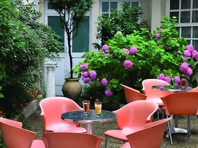 The Originals City, Hotel Astoria Vatican, Lourdes 3*,  France
